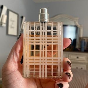 Burberry Brit perfume